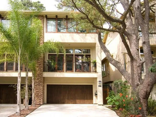 6620 Rodrigo St, Houston, TX 77007