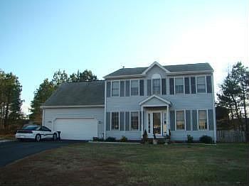 3rd image of 8702 New Castle Ct