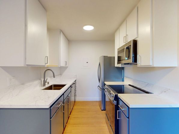 20875 Valley Green Dr APT 19