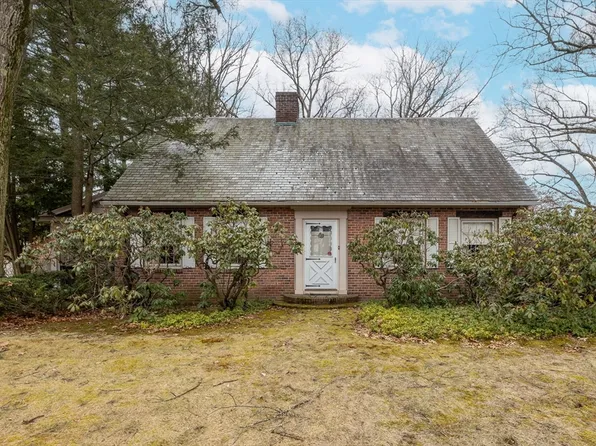 65 Greenleaf Ave, West Springfield, MA 01089