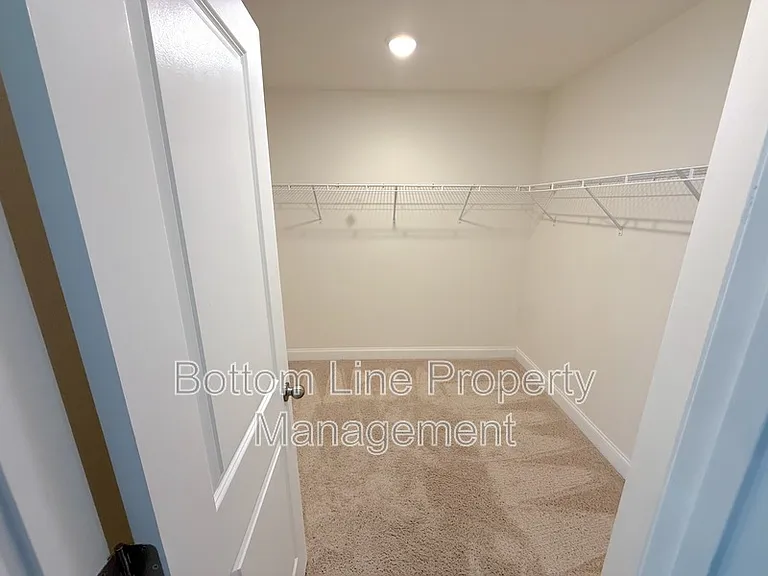 4029 Black Ct — Photo 17
