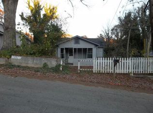 1052 Ada Ave NW, Atlanta, GA 30318