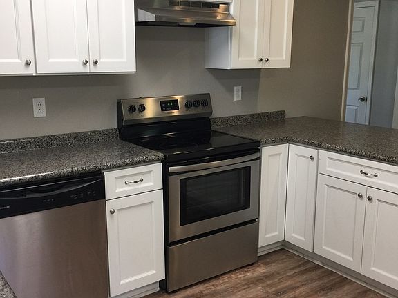 5th image of 109 Cherrywood Dr