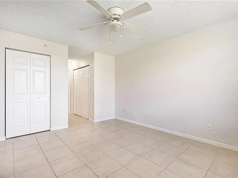 1265 Wildwood Lakes Blvd #106 — Photo 23