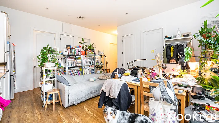 Rented by Nooklyn NYC LLC | media 126