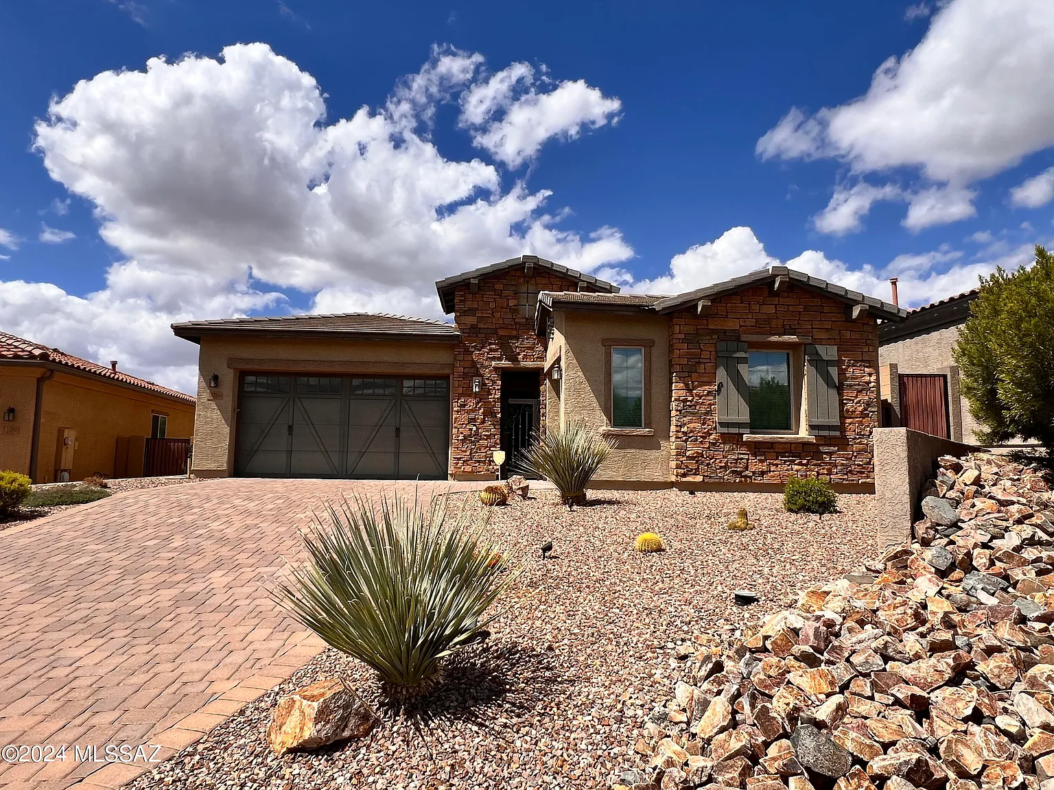 3 bed, 2.5 bath, 2278 sqft, $3,500 — Photo 2