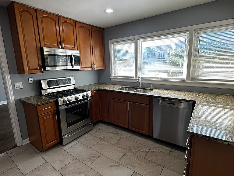 8431 Austin Ave — Photo 19