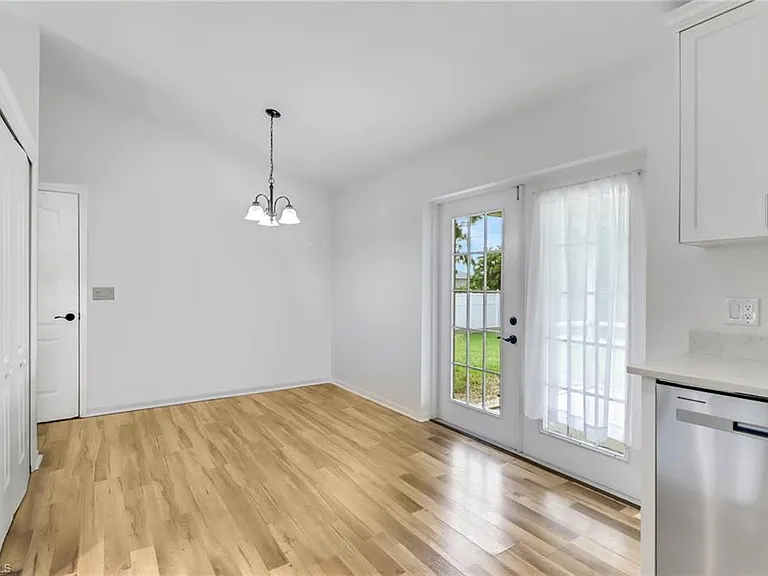 18560 Holly Rd — Photo 10