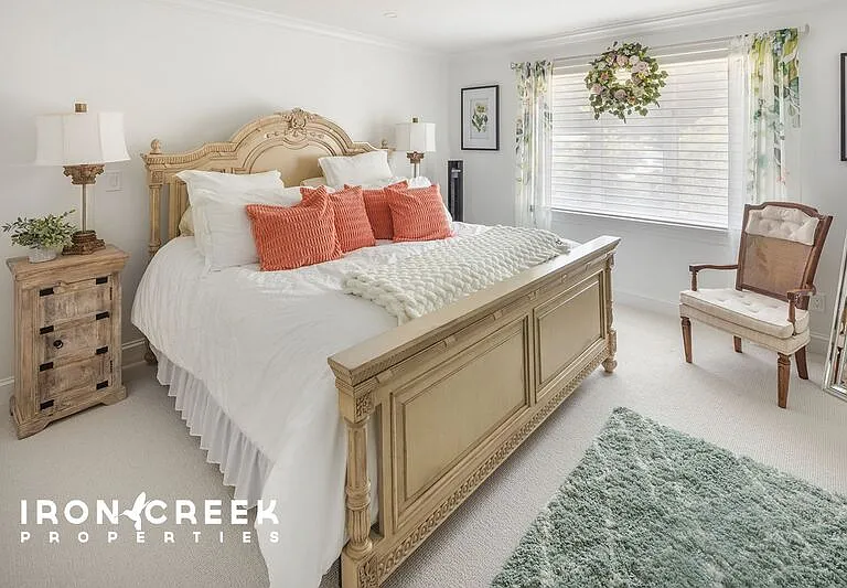 515 Crowfields Ln — Photo 25