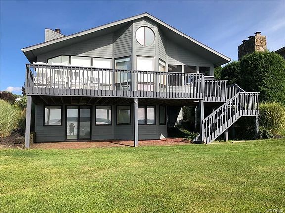 2nd image of 36 Marina Dr