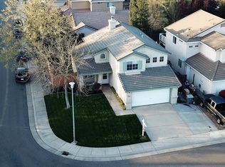 9593 Village Tree Dr, Elk Grove, CA 95758
