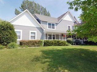 6431 White Dove Dr, Excelsior, MN 55331