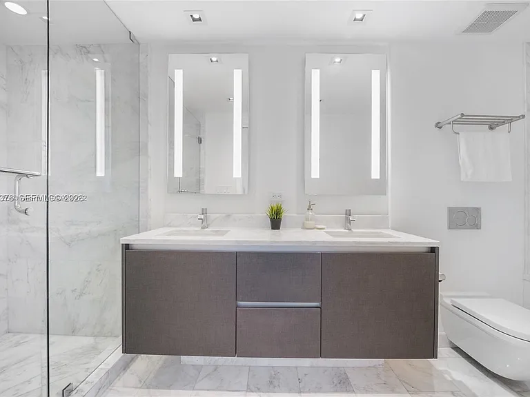 1451 Brickell Ave #1203 — Photo 9