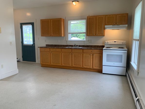 17 Park St APT 3