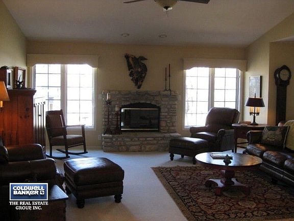 3rd image of 10534 Cherrywood Ct
