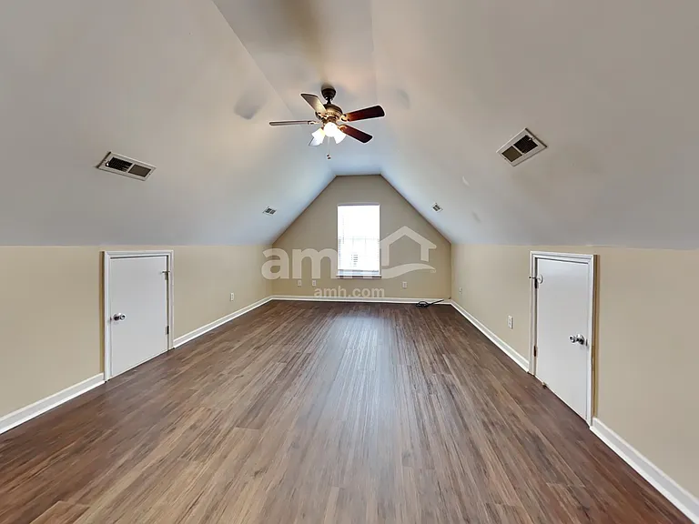 7745 Fayetteville Rd — Photo 18