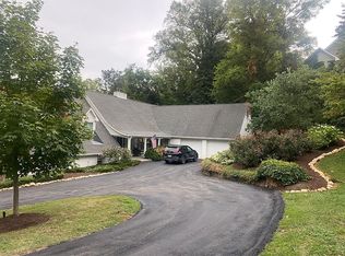 668 Hill Rd, Brentwood, TN 37027