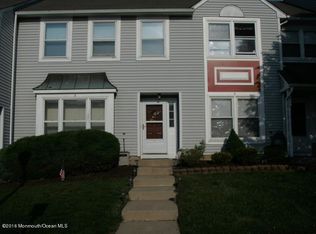 3 Concord Sq, Sayreville, NJ