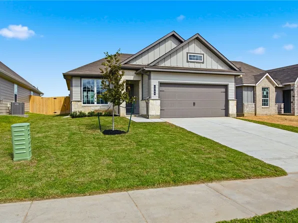 1966 Cambria Dr, Bryan, TX 77807