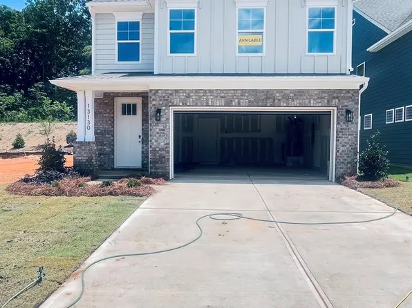 13130 Foxberry Rd, Charlotte, NC 28213