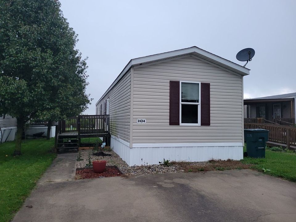 1st image of 2604 Rainbow Ln