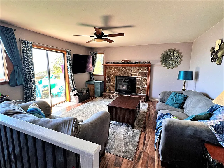 11730 Baca Rd — Photo 5