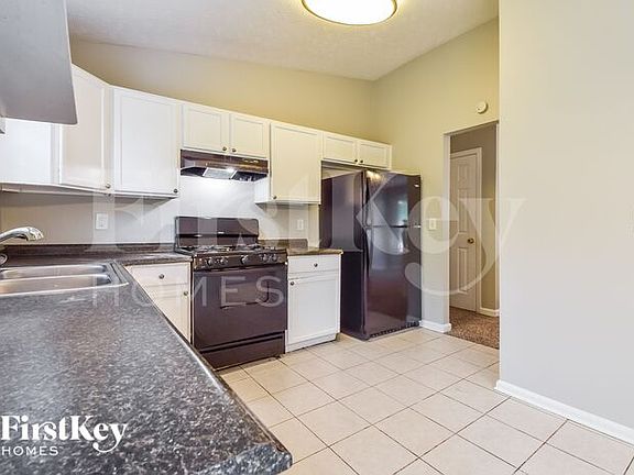 5th image of 2103 Lown Farm Ln