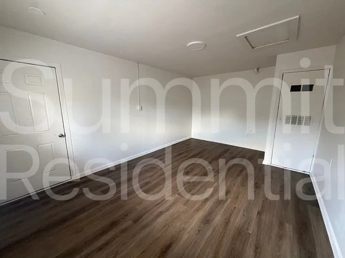 327 Laclede St #B — Photo 14