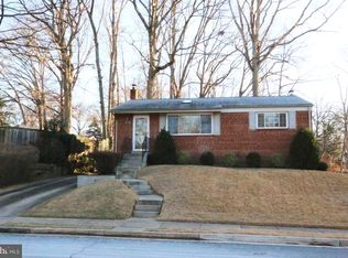 10003 Duncan St, Fairfax, VA 22031