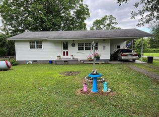 1108 Glenaire St, Mena, AR 71953