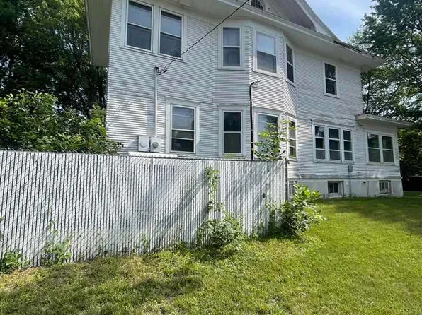 305 Howard St, Frost, MN 56033
