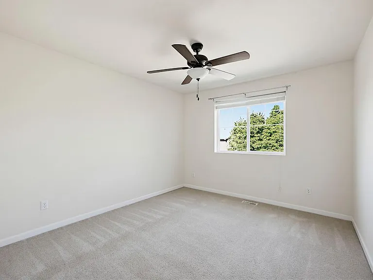 9966 Dain St SE — Photo 34
