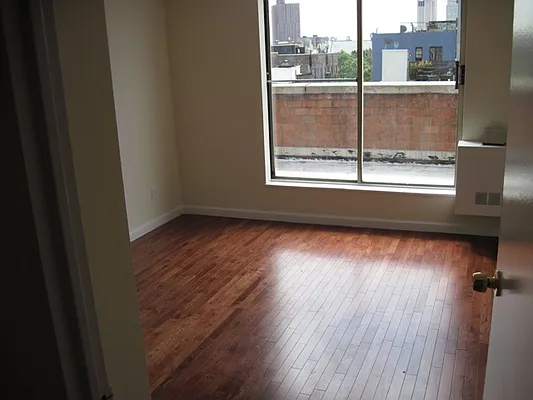 Rented by Windsor Property Management | media 37