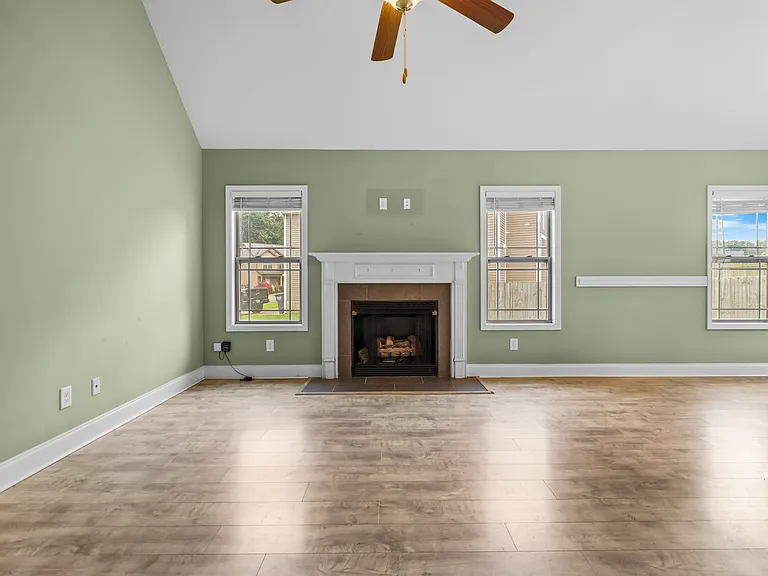 128 Sycamore Hill Dr — Photo 12