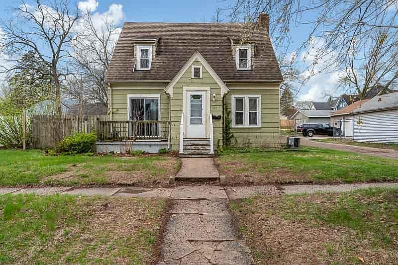 1st image of 110 ADAMS Street