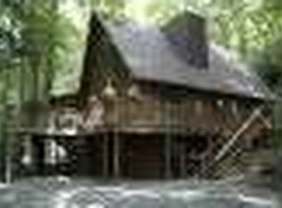 969 S Toe River Rd, Burnsville, NC 28714