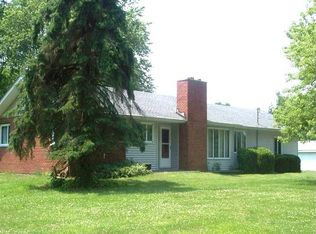 142 S 300 W, Valparaiso, IN 46385