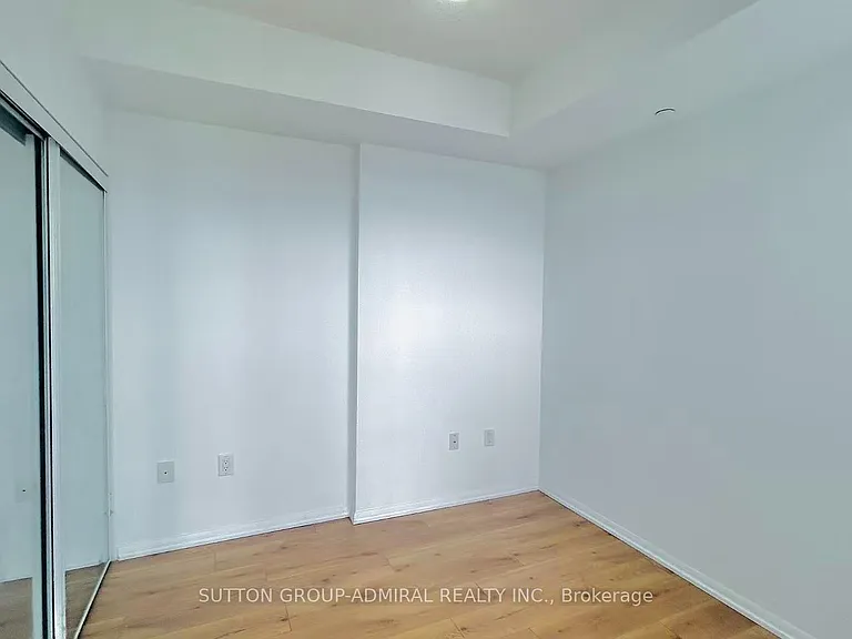 830 Lawrence Ave W #2911 — Photo 23
