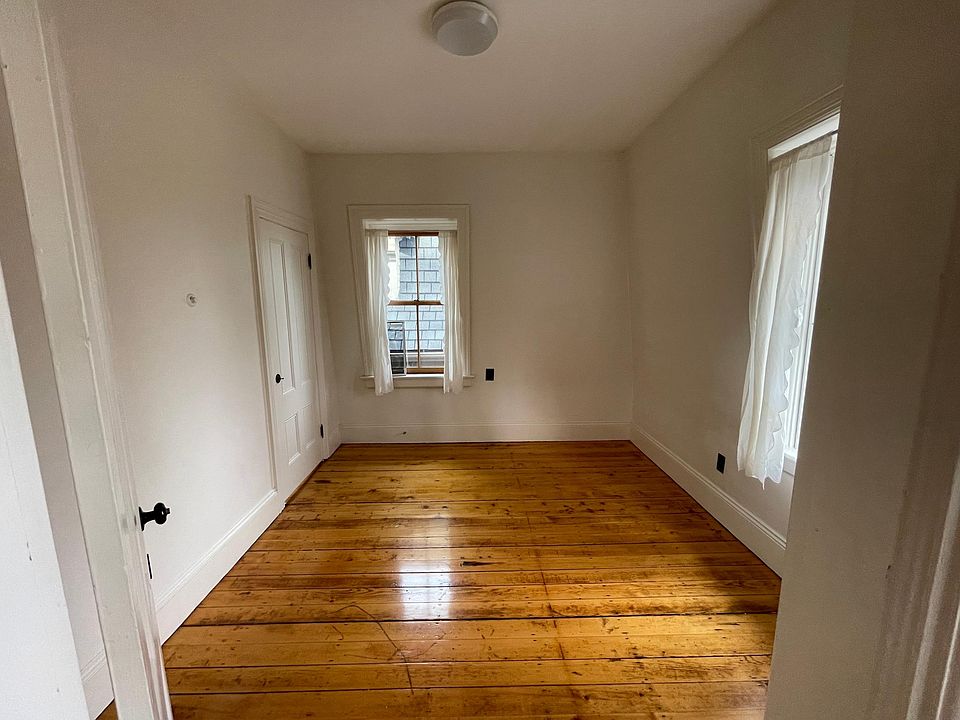 74 Chapin Ave FLOOR 3, Providence, RI 02909 Zillow