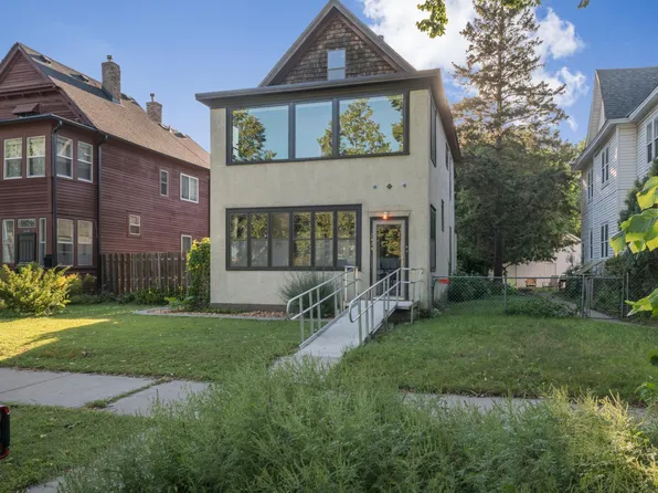 2414 24th Ave S, Minneapolis, MN 55406