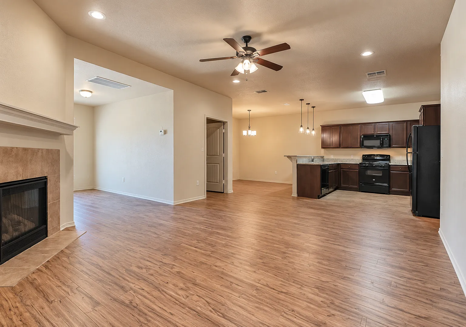 3-Bedroom Home with Open Floor plan in Lubbock Cooper ISD. — Photo 2