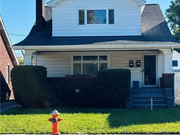 9616 Garfield Blvd, Garfield Heights, OH 44125