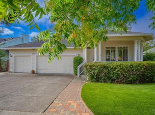 5736 Evening Way, Santa Rosa, CA 95409