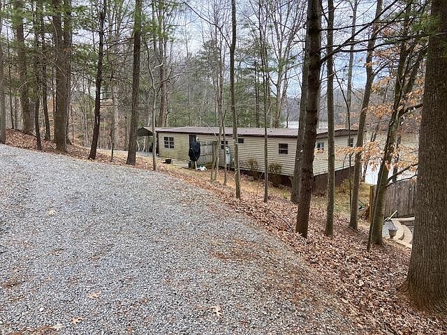 2nd image of 1096 Chumbley Point Ct