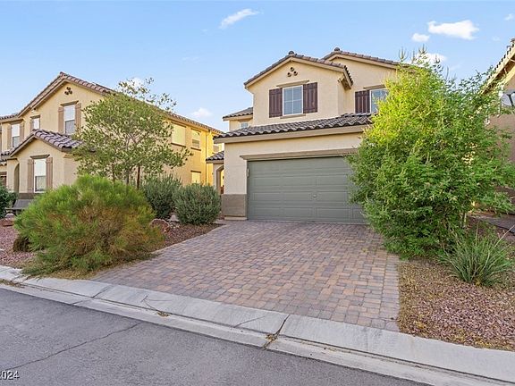 2nd image of 5805 Petrified Tree Ln