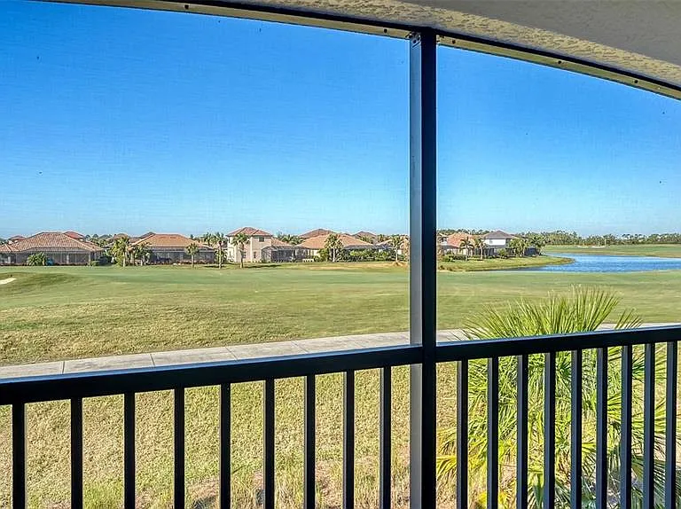 5537 Palmer Cir #201 — Photo 14
