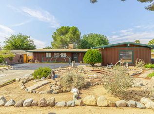 38903 Yucca Tree St, Palmdale, CA 93551