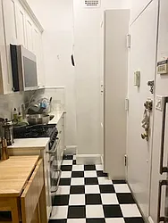 Rented by CitySites Real Estate Group