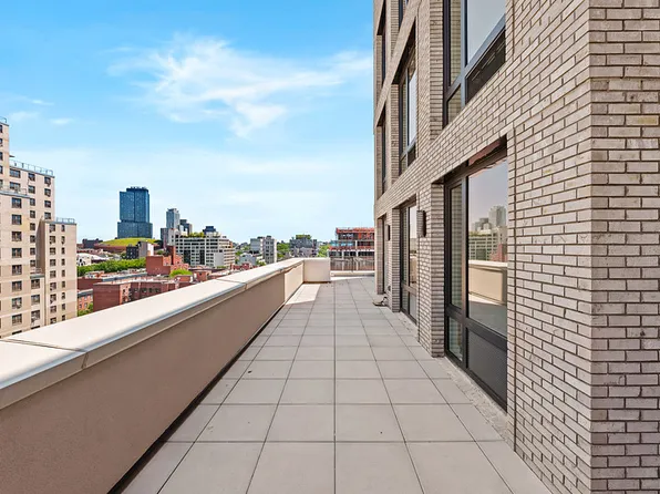 526 Baltic Street image 5 of 56