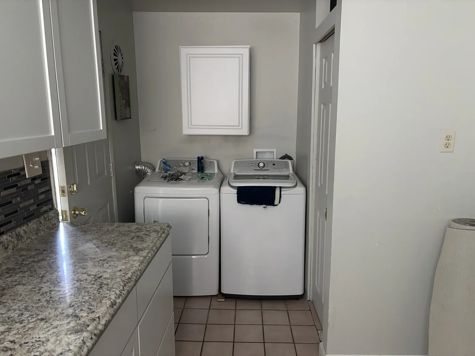 282 North Beverly Avenue - 1 — Photo 3